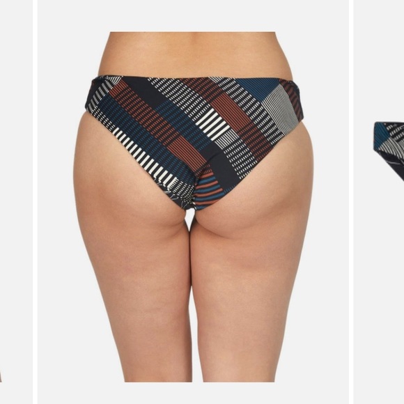 NWT Carve Designs Sanitas Reversible Swim Bottom- black floral, geo print Small - Picture 3 of 9